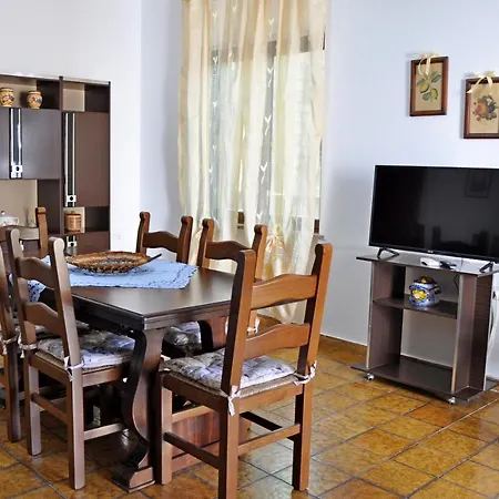Casa Letizia Apartment *